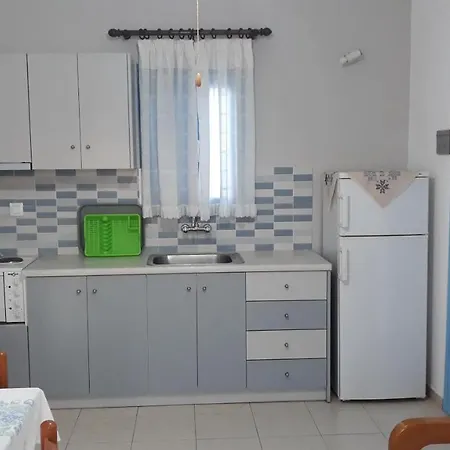 Xrysa S * Páros